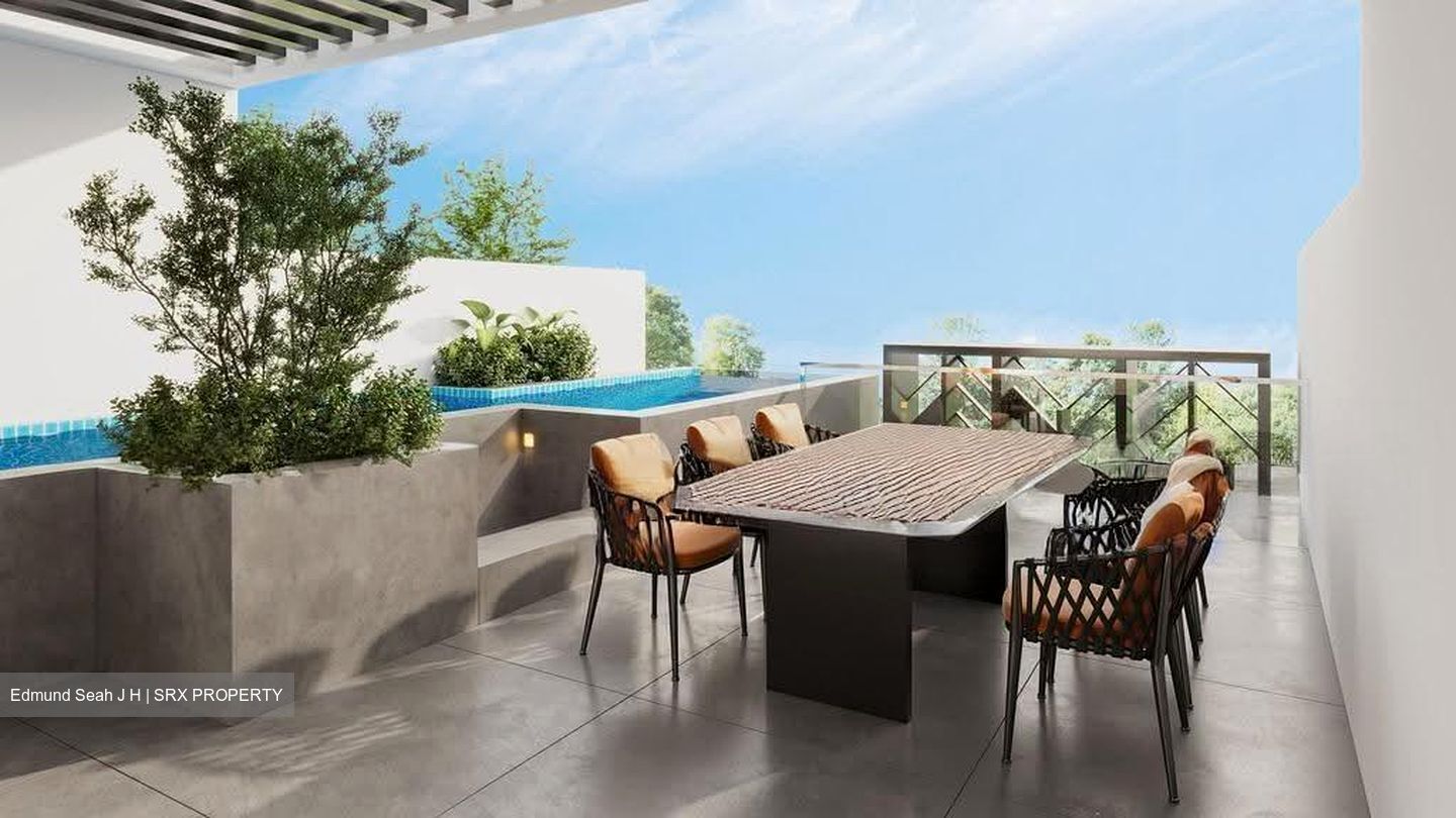 Onan Road (D15), Terrace #613689261